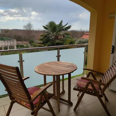 Oasis Apartment Porec
